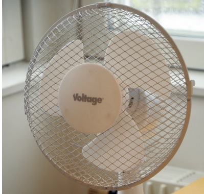 7672120-bordsflakt – kopia